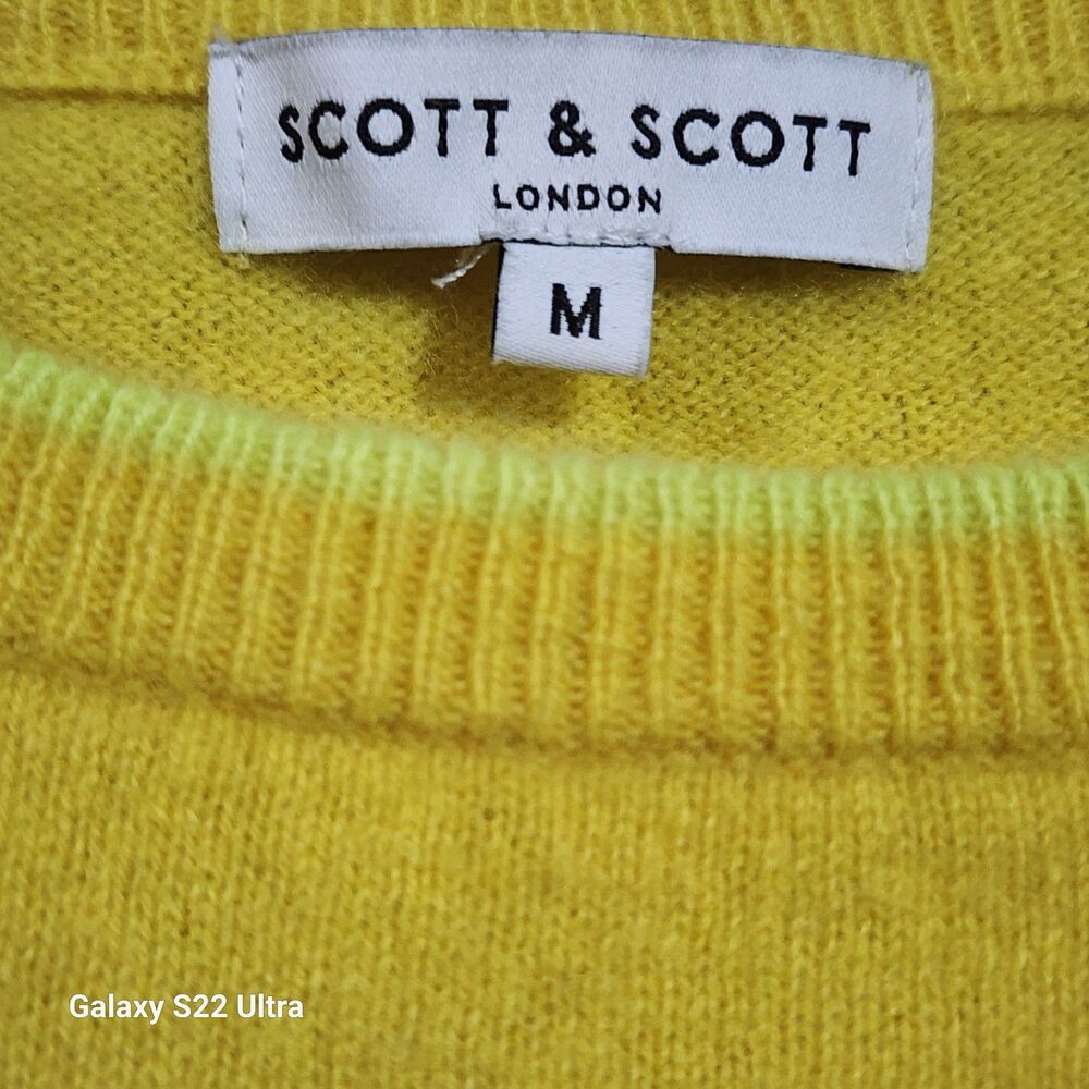 Sweater - Picture 2 of 4